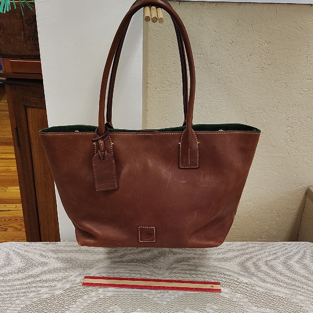 Dooney & Bourke Brown Florentine Medium Russel Leather Tote Red Lining